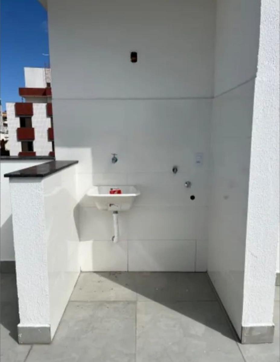 Cobertura, Planalto, 2 Quartos, 2 Vagas, 1 Suíte