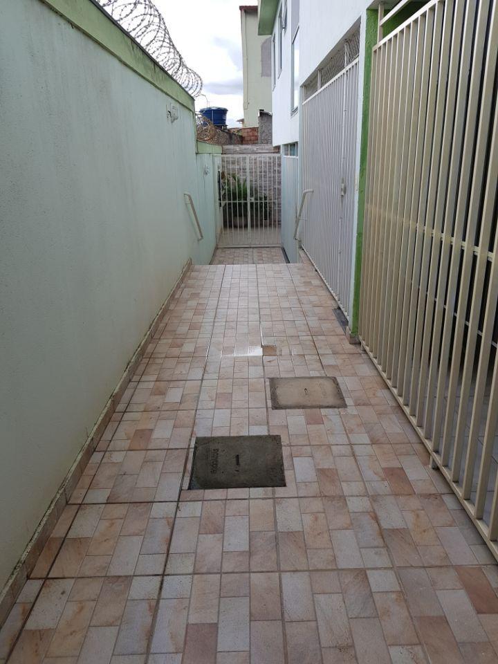 Casa, Coqueiros, 3 Quartos, 1 Vaga, 1 Suíte