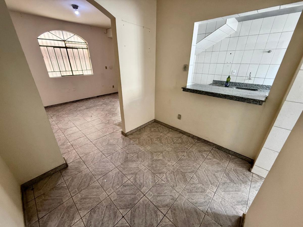 Casa, Santa Mônica, 2 Quartos, 1 Vaga