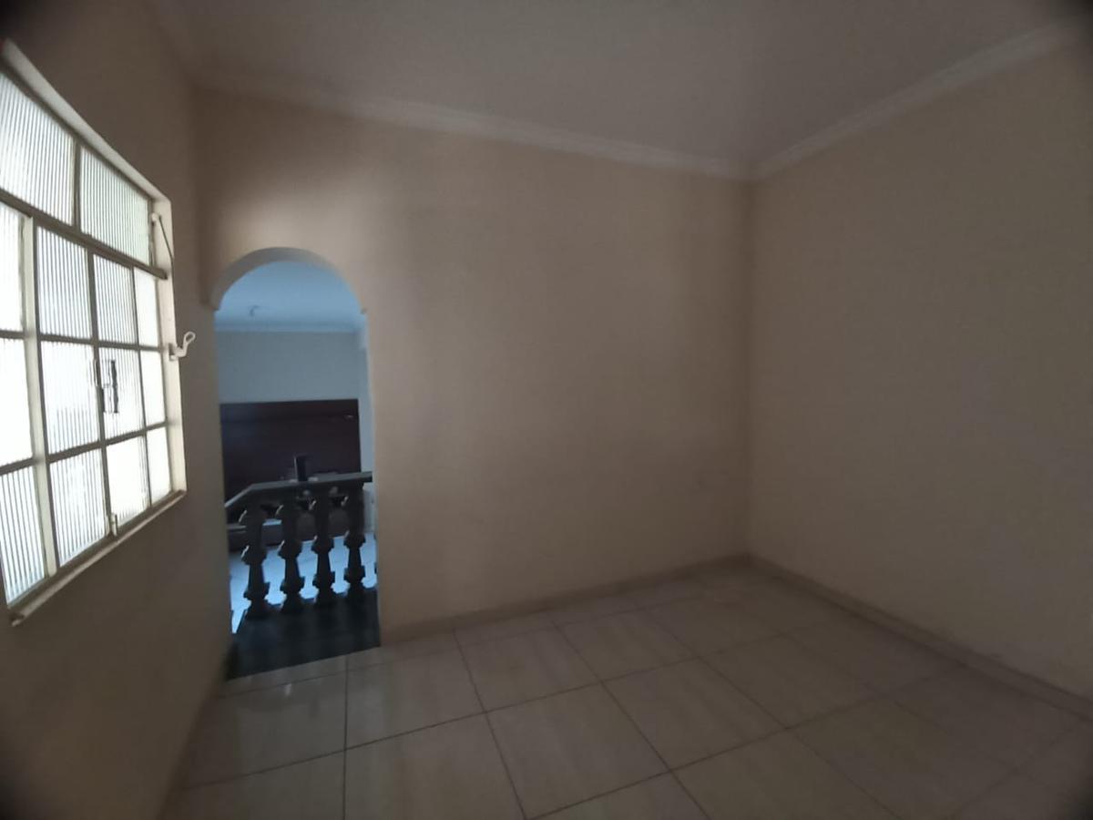 Casa, Centro, 3 Quartos, 1 Vaga, 1 Suíte