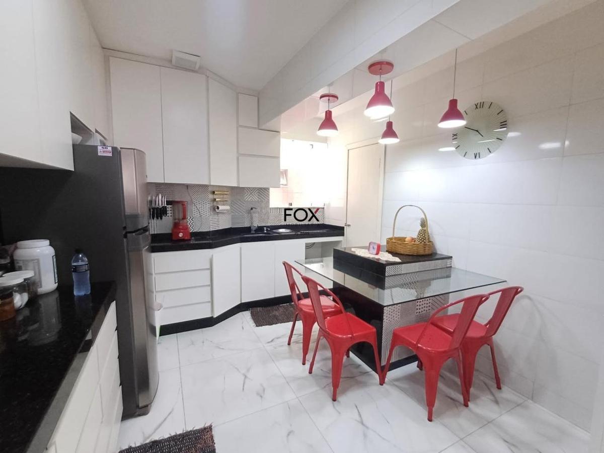 Apartamento, Estoril, 2 Quartos, 1 Vaga, 1 Suíte