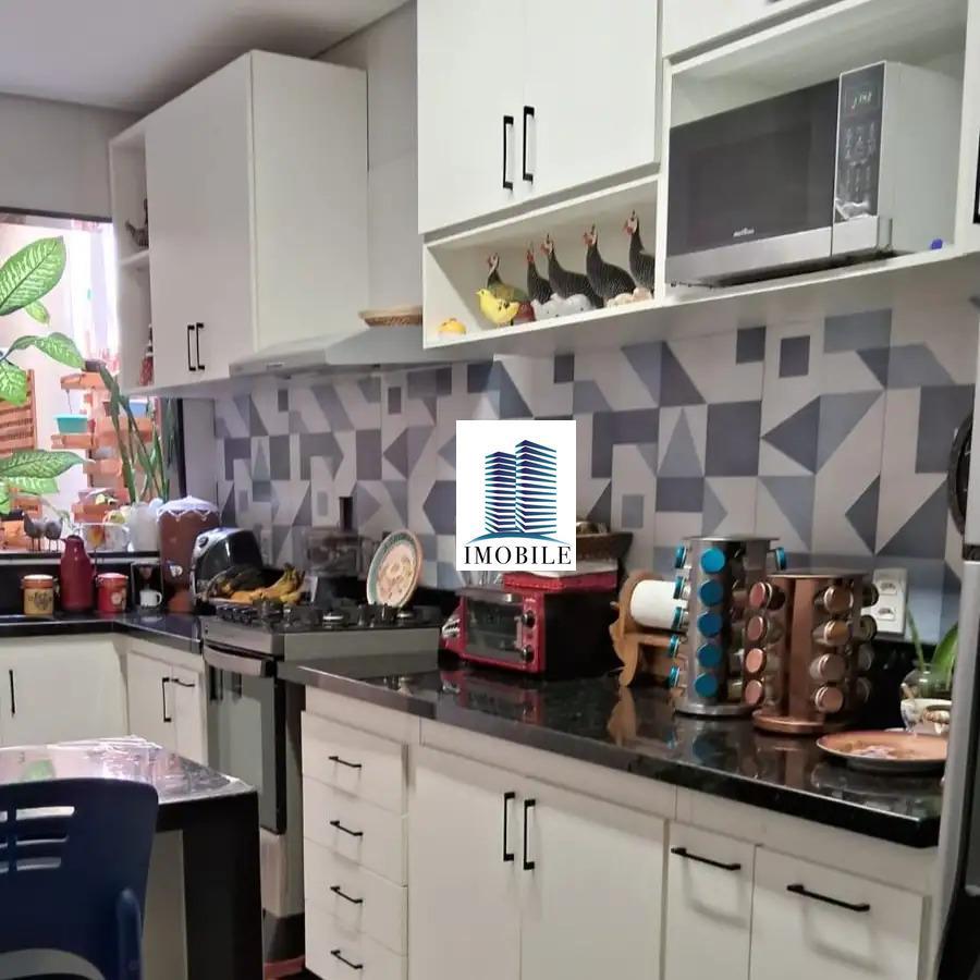 Casa, Sagrada Família, 3 Quartos, 1 Vaga, 1 Suíte