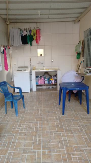 Casa, Oitis, 2 Quartos, 4 Vagas, 0 Suíte