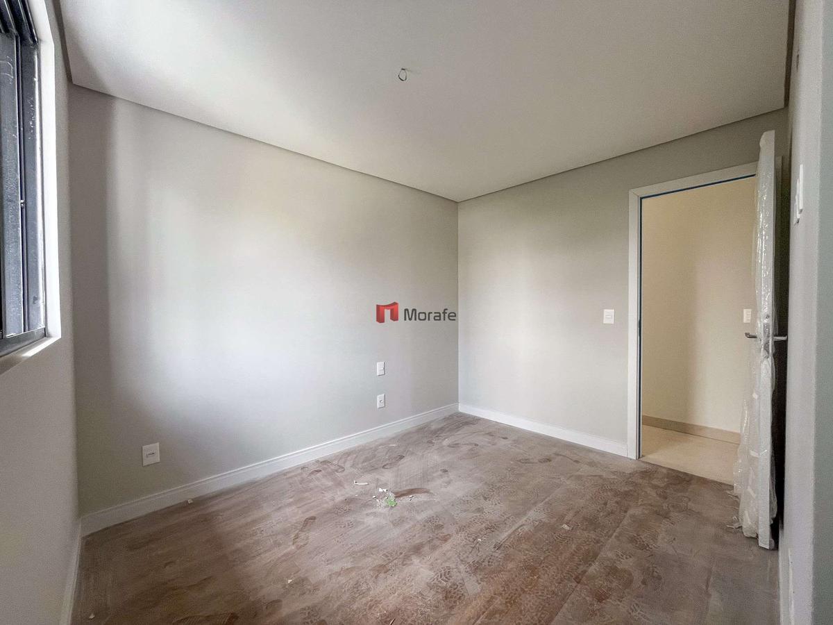 Apartamento, Floresta, 2 Quartos, 2 Vagas, 2 Suítes