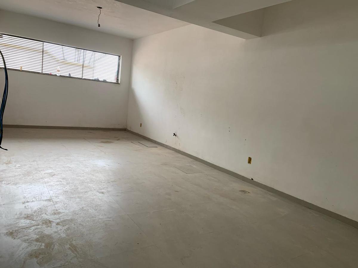 Sala, Castelo, 0 Quarto, 0 Vaga