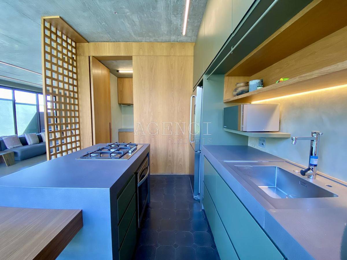 Casa, Alphaville - Lagoa dos Ingleses, 4 Quartos, 0 Vaga, 4 Suítes