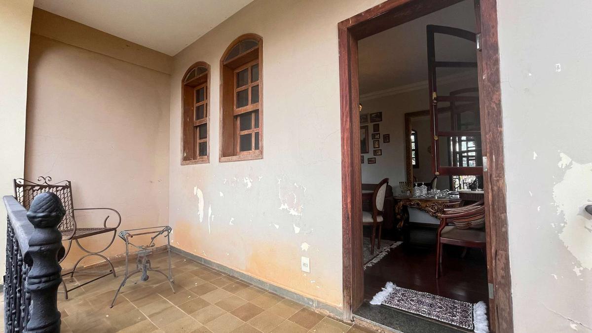 Casa, Santa Lúcia, 4 Quartos, 3 Vagas, 1 Suíte