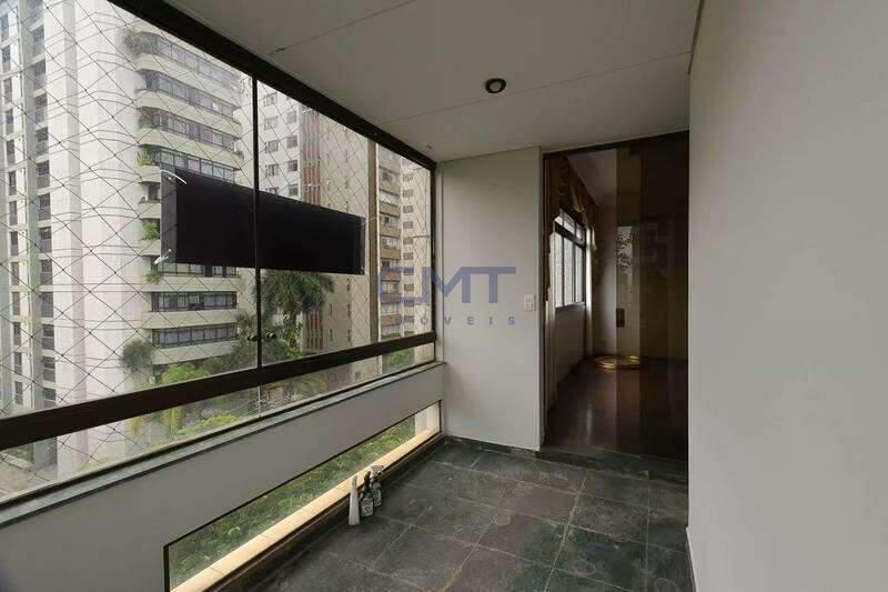 Apartamento, Funcionários, 4 Quartos, 3 Vagas, 2 Suítes