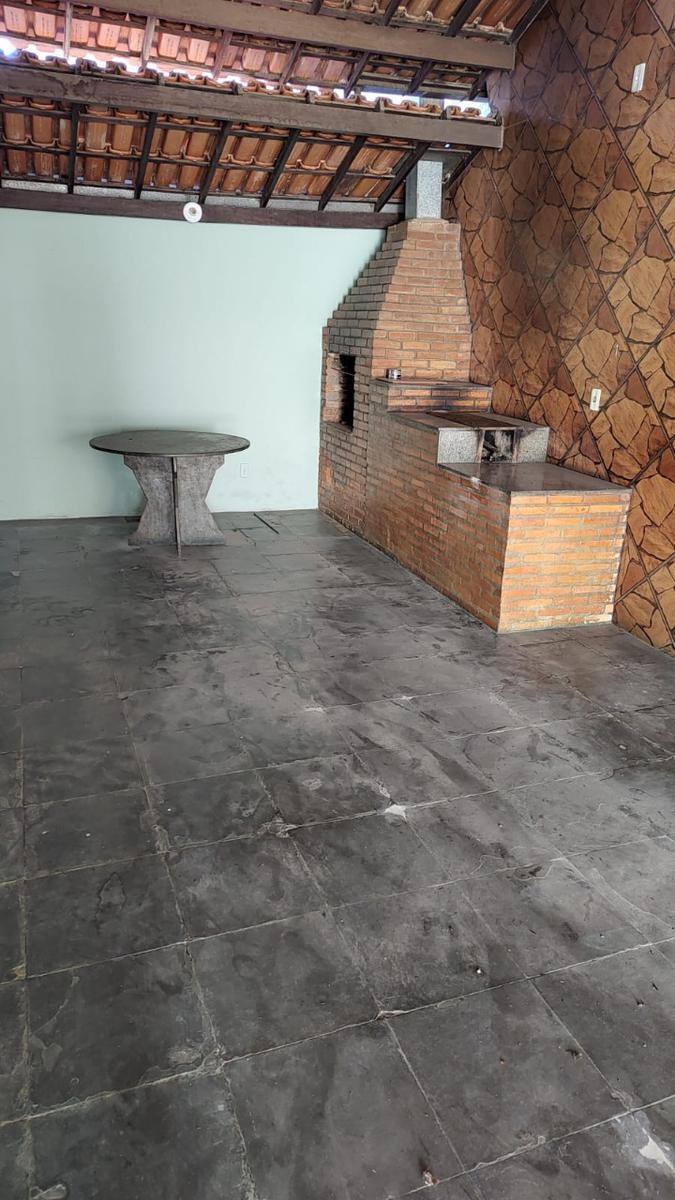 Casa Comercial, Piratininga (venda Nova), 3 Quartos, 5 Vagas, 1 Suíte