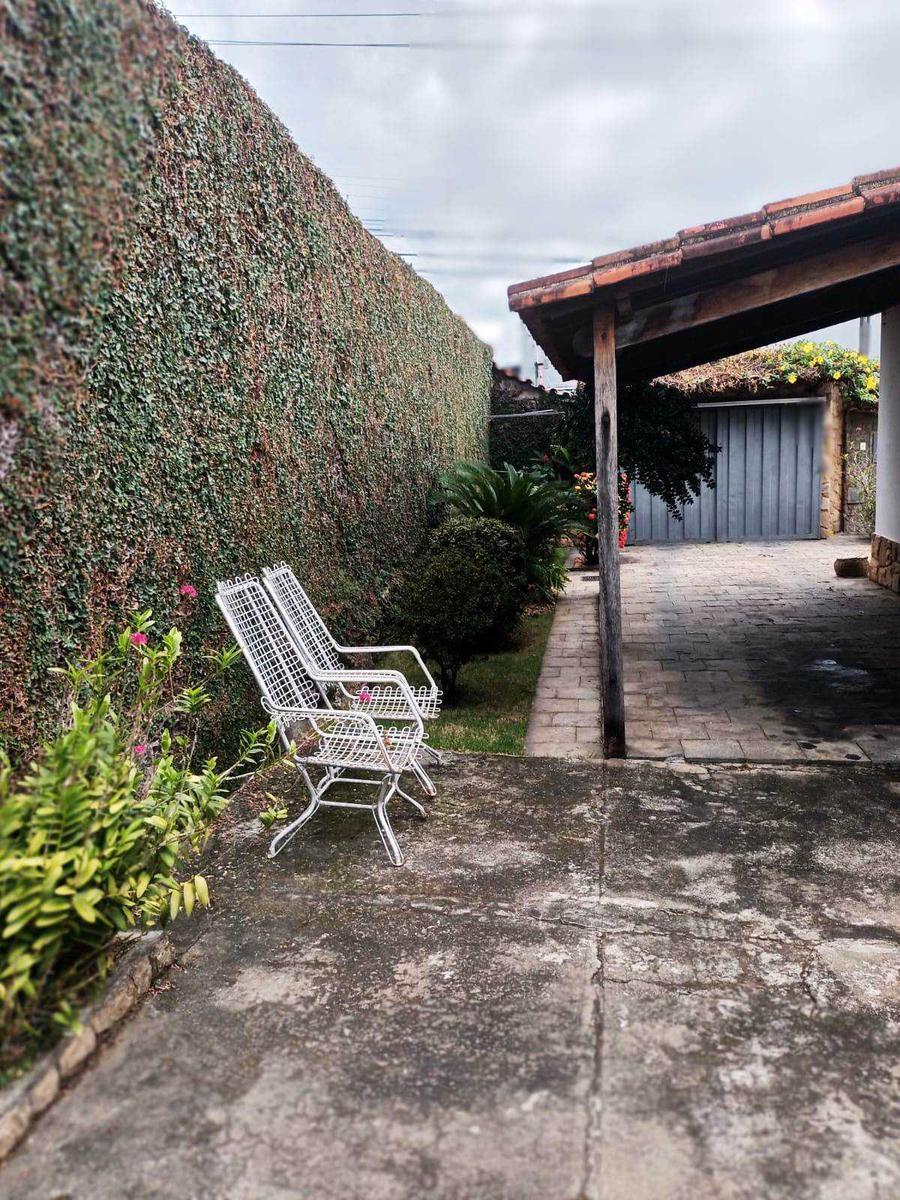 Casa, Caiçaras, 4 Quartos, 3 Vagas, 1 Suíte