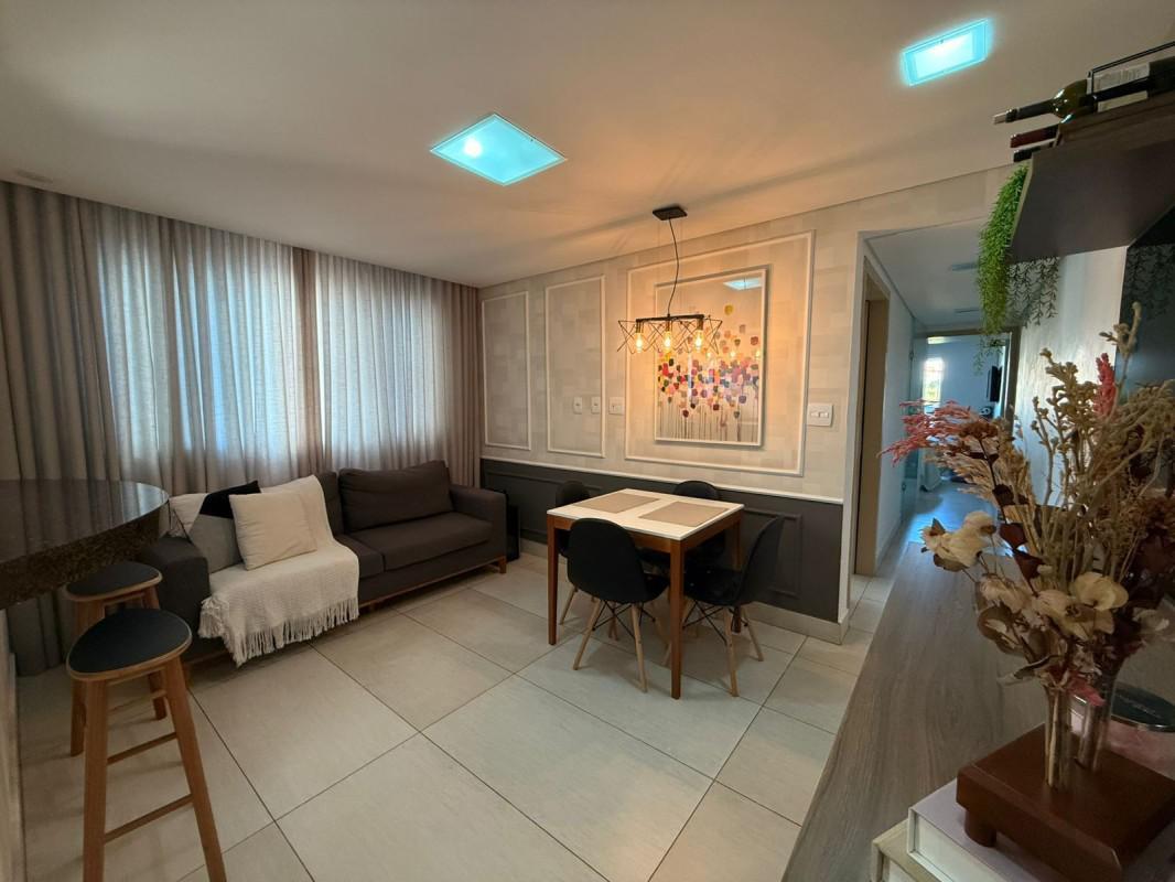 Apartamento, Castelo, 2 Quartos, 2 Vagas, 2 Suítes