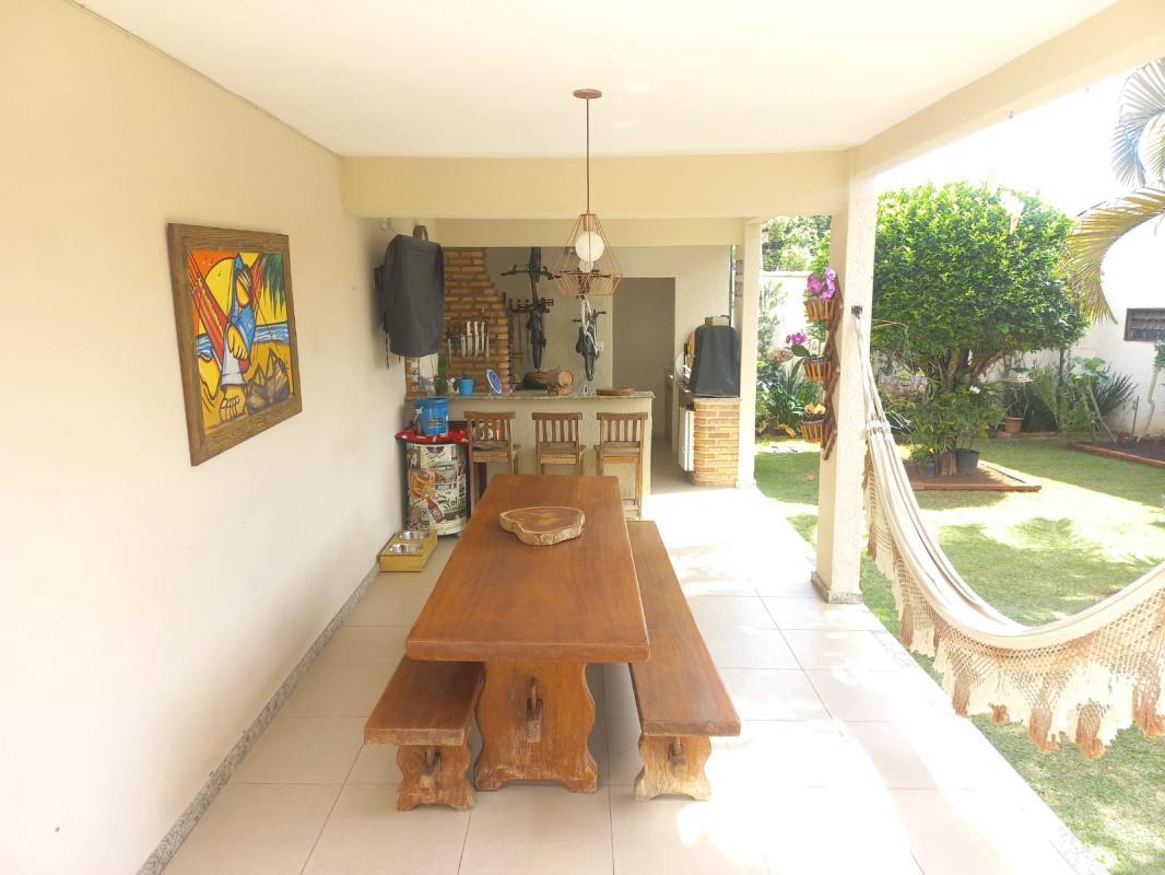 Casa, Vila Clóris, 3 Quartos, 3 Vagas, 1 Suíte