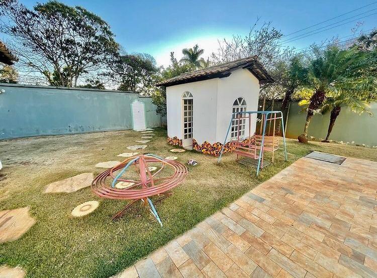 Casa, Bandeirantes (pampulha), 4 Quartos, 4 Vagas, 2 Suítes