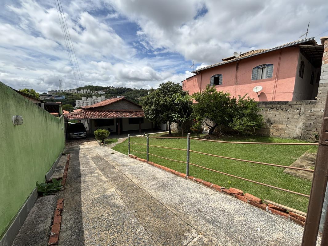 Casa, Duquesa I (são Benedito), 4 Quartos, 3 Vagas