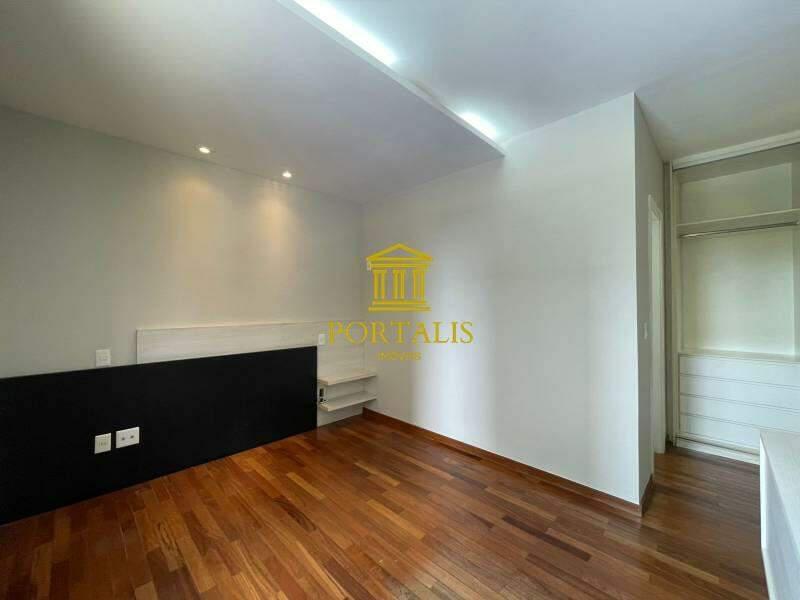 Apartamento, Santo Agostinho, 4 Quartos, 3 Vagas, 1 Suíte