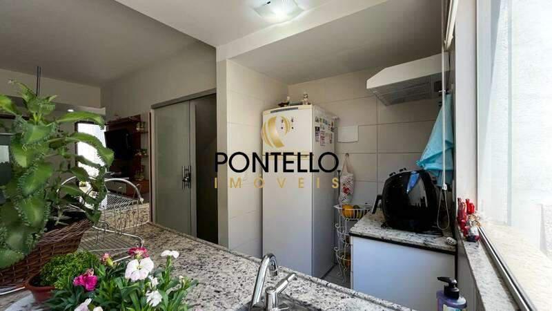 Casa, Santa Efigênia, 3 Quartos, 2 Vagas, 2 Suítes