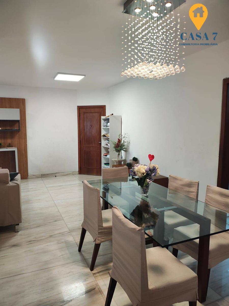 Apartamento, Coração de Jesus, 4 Quartos, 2 Vagas, 1 Suíte