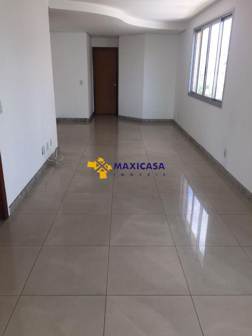 Apartamento, São José, 4 Quartos, 0 Vaga, 2 Suítes