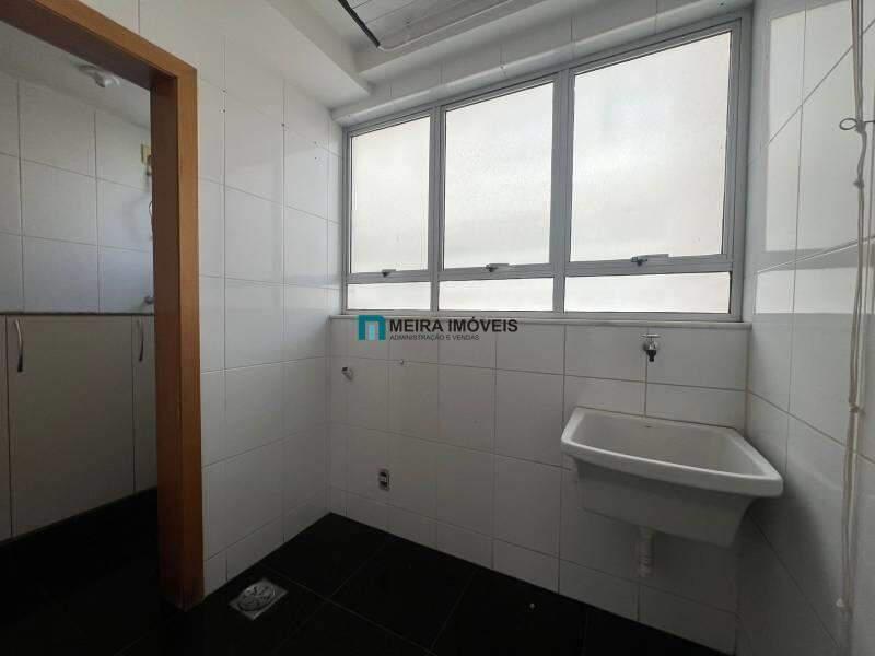 Apartamento, Sagrada Família, 3 Quartos, 2 Vagas, 1 Suíte