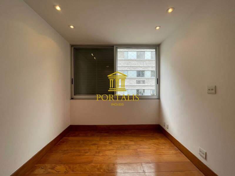 Cobertura, Savassi, 4 Quartos, 3 Vagas, 2 Suítes