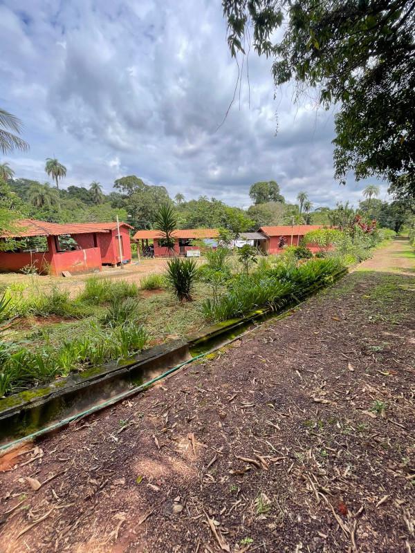 Fazenda, Centro, 8 Quartos, 0 Vaga