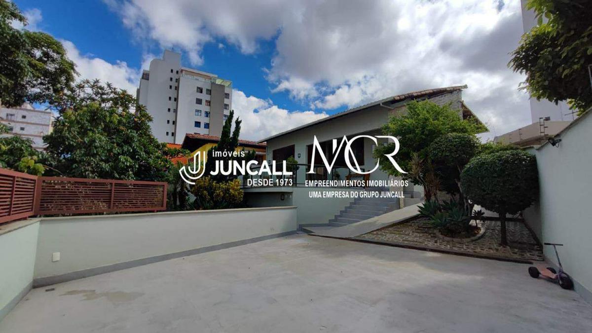 Casa, Nova Floresta, 4 Quartos, 2 Vagas, 2 Suítes