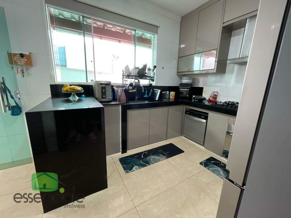 Casa, Novo Eldorado, 4 Quartos, 4 Vagas, 1 Suíte