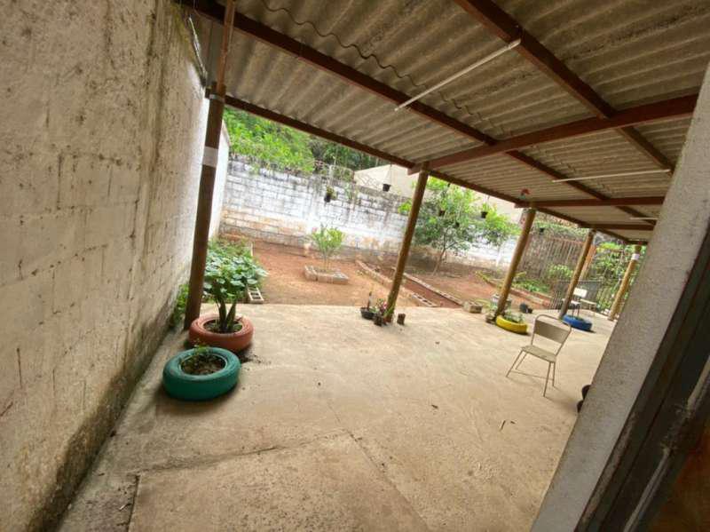 Casa, Centro, 6 Quartos, 4 Vagas, 2 Suítes