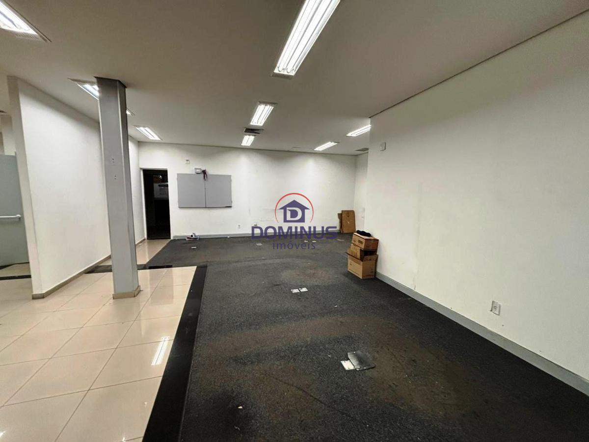 Galpão, São João Batista, 0 Quarto, 0 Vaga