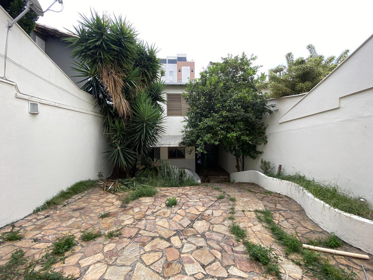 Casa, Castelo, 4 Quartos, 2 Vagas, 2 Suítes