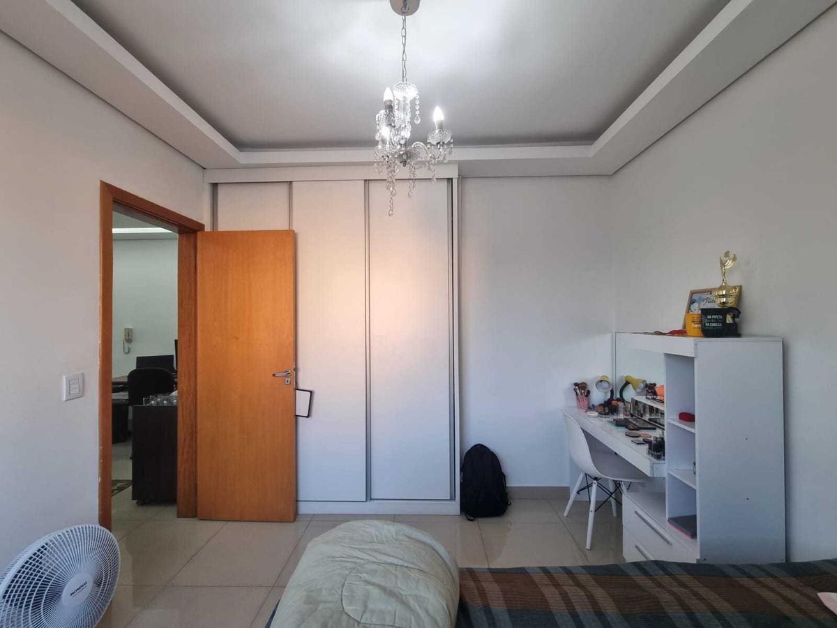 Cobertura, Jardim Riacho das Pedras, 3 Quartos, 2 Vagas