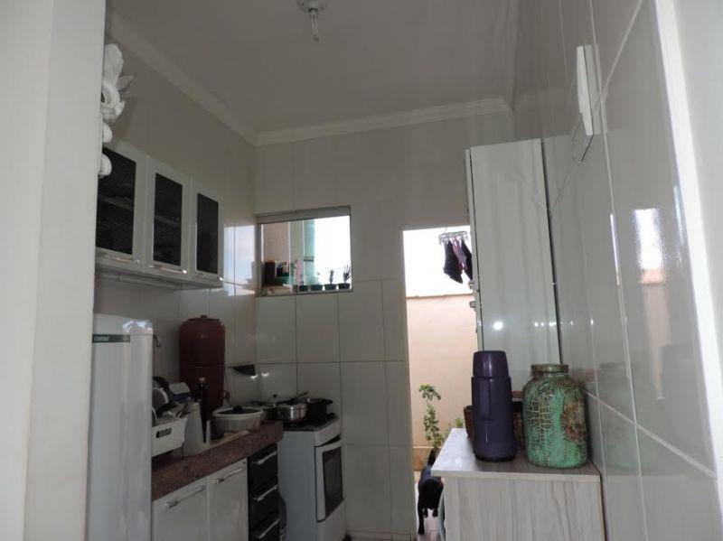 Casa, Dumaville, 2 Quartos, 3 Vagas