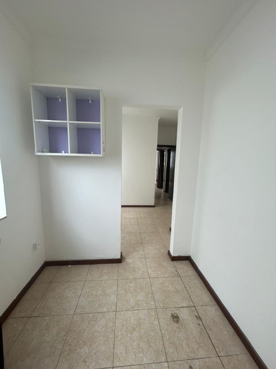 Casa, Centro, 3 Quartos, 1 Vaga, 1 Suíte