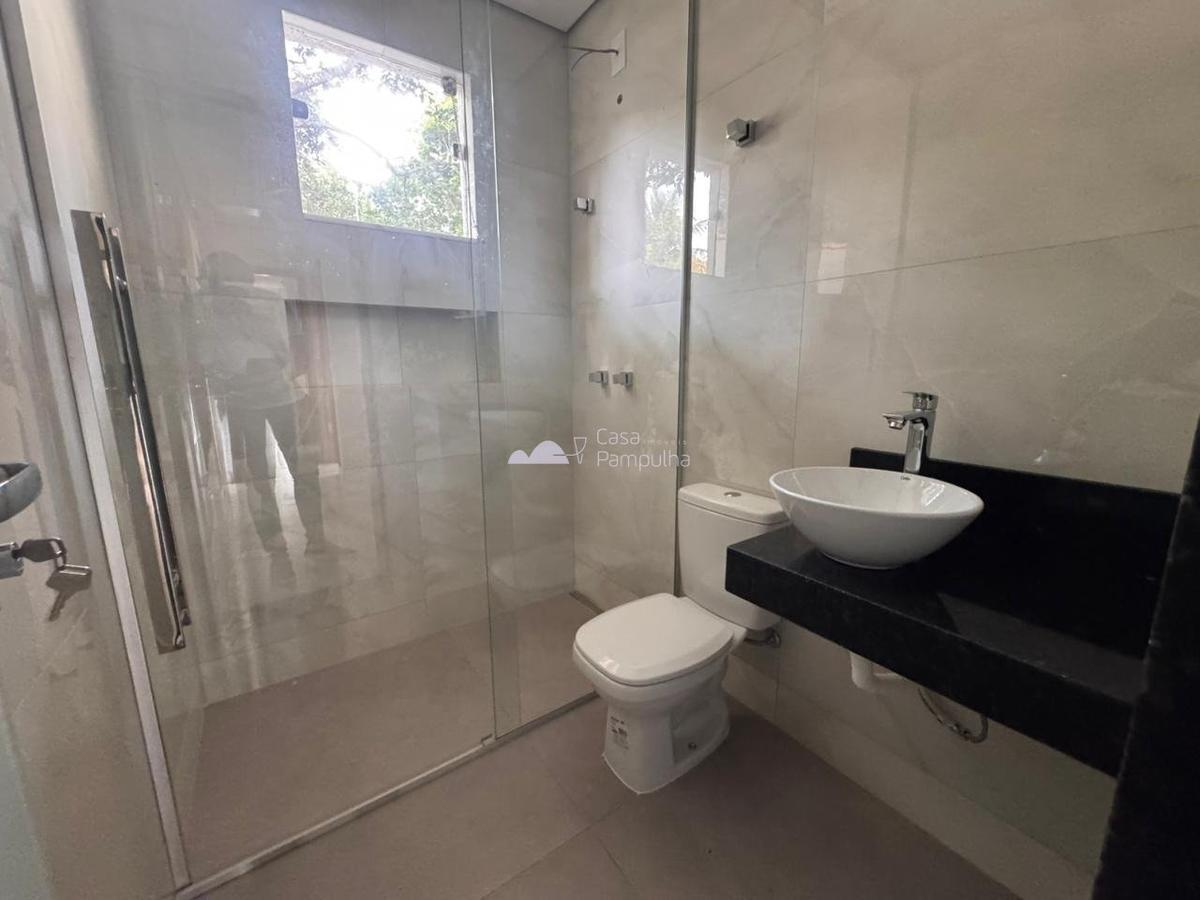 Casa, Trevo, 3 Quartos, 3 Vagas, 2 Suítes