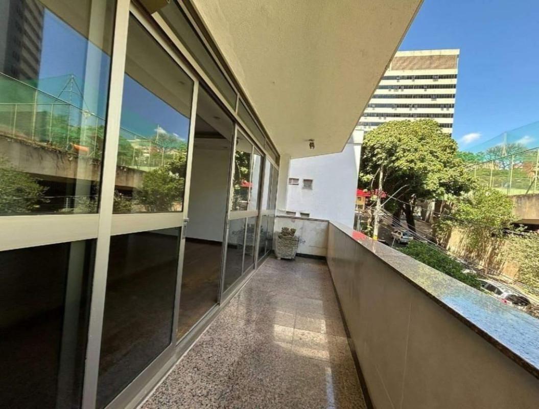 Apartamento, Serra, 4 Quartos, 2 Vagas, 1 Suíte