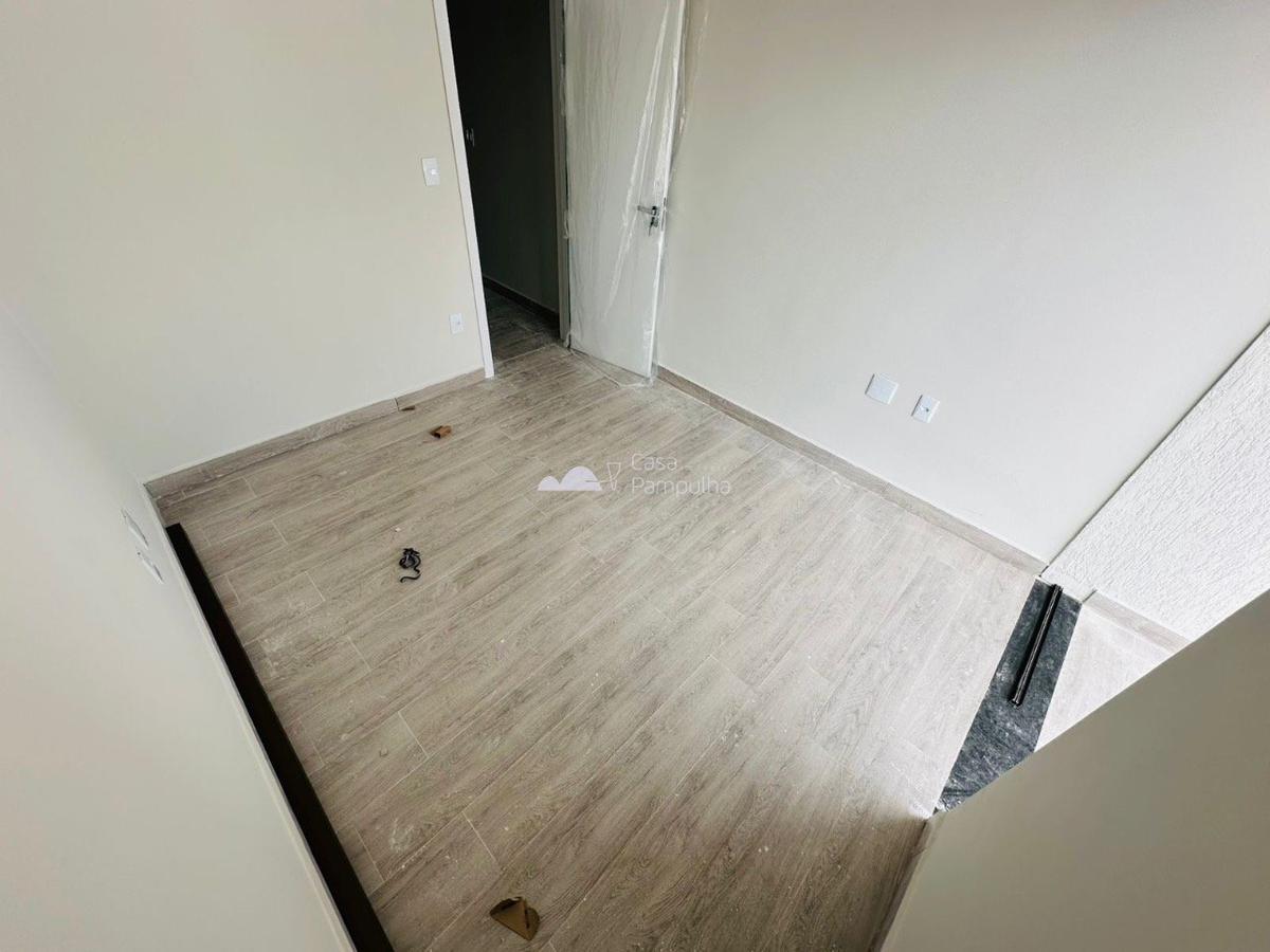 Casa, Candelária, 2 Quartos, 2 Vagas, 1 Suíte