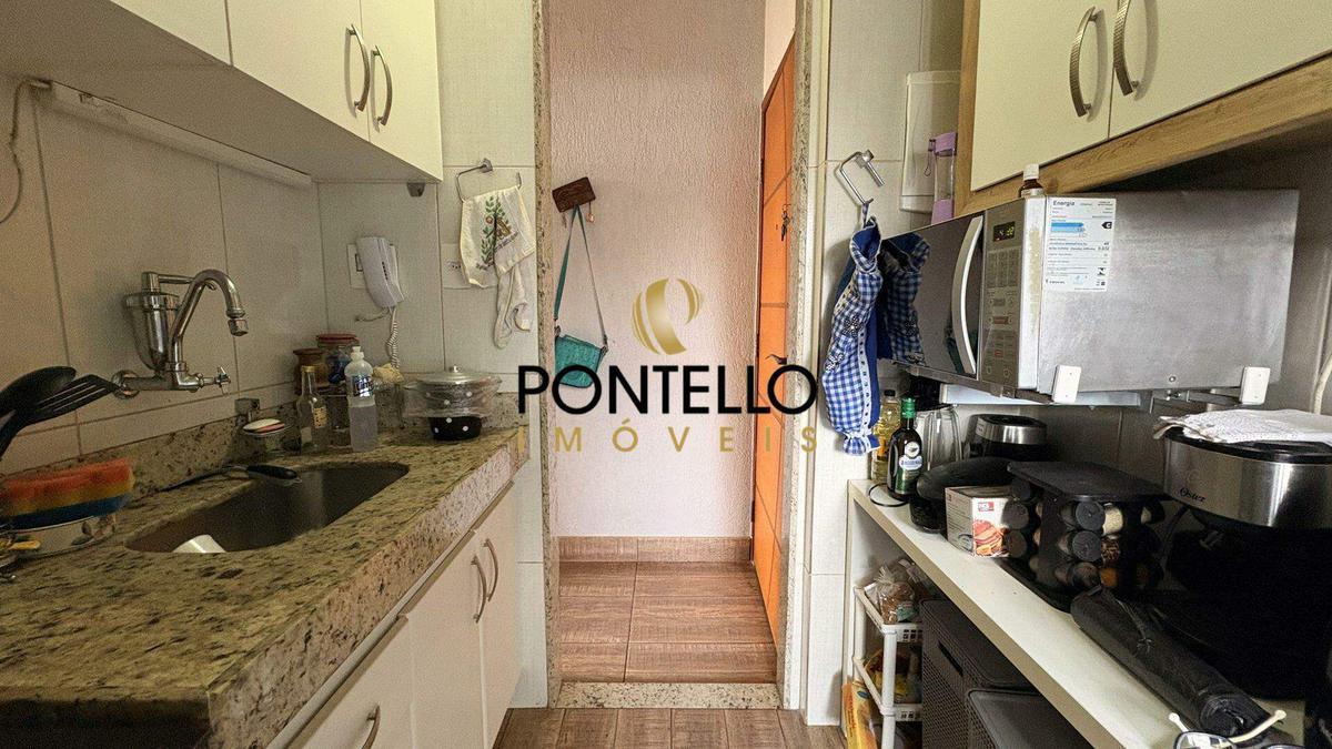 Apartamento, Estoril, 2 Quartos, 1 Vaga, 1 Suíte