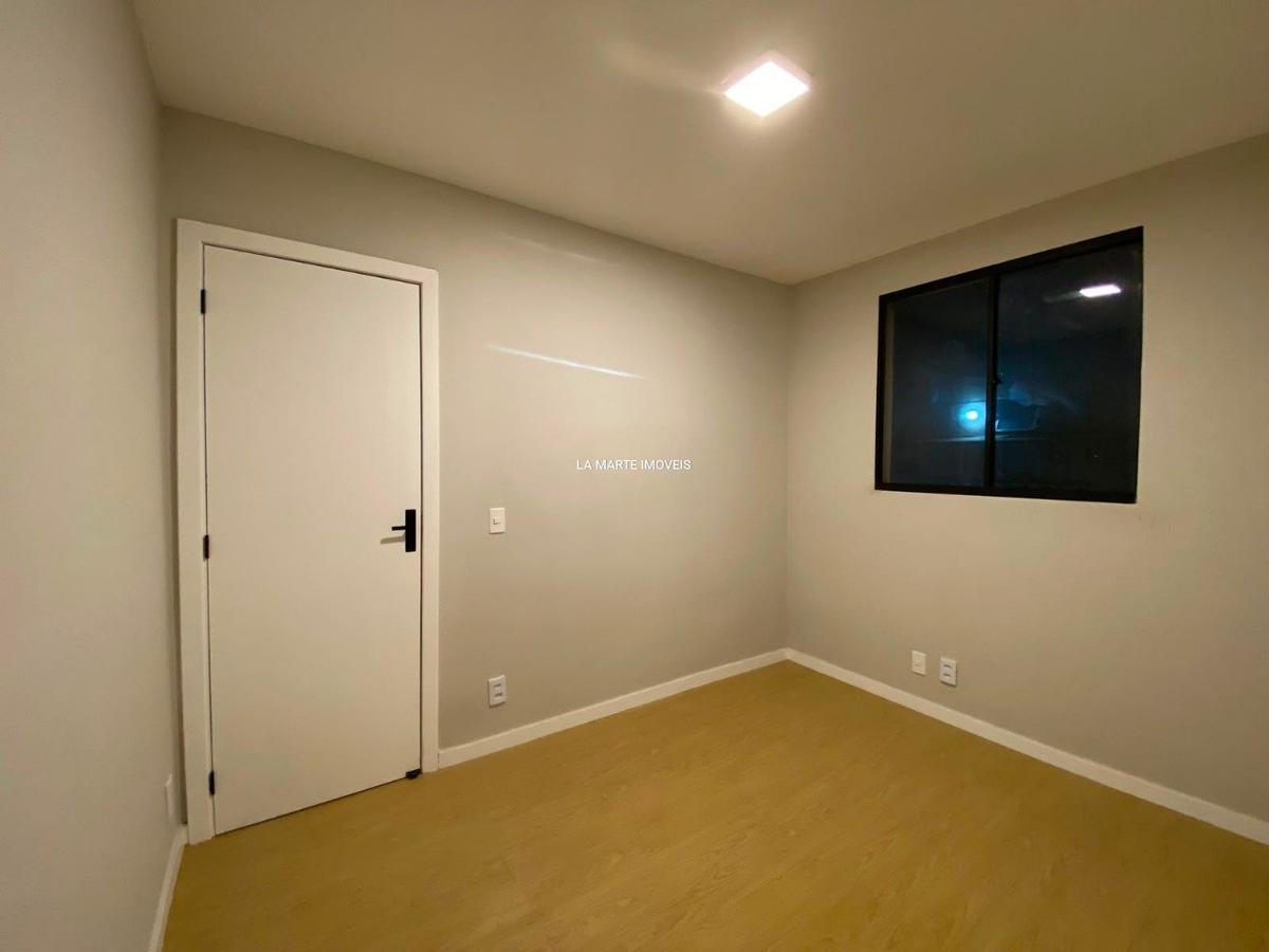 Apartamento, Santa Maria, 2 Quartos, 1 Vaga