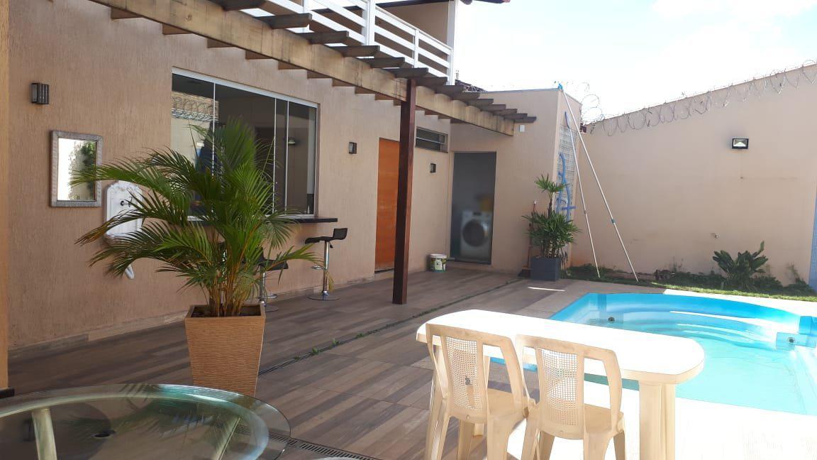 Casa, Ingá, 3 Quartos, 4 Vagas, 1 Suíte