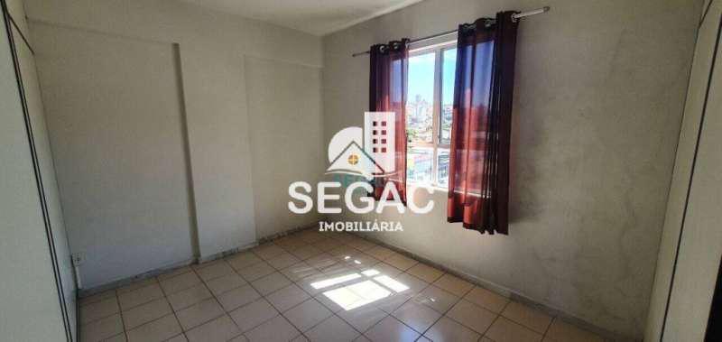 Sala, Estoril, 0 Quarto, 0 Vaga