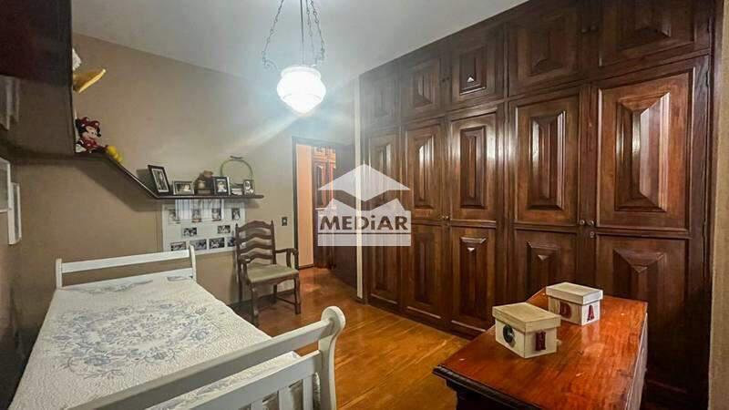 Casa, Comiteco, 5 Quartos, 6 Vagas, 2 Suítes