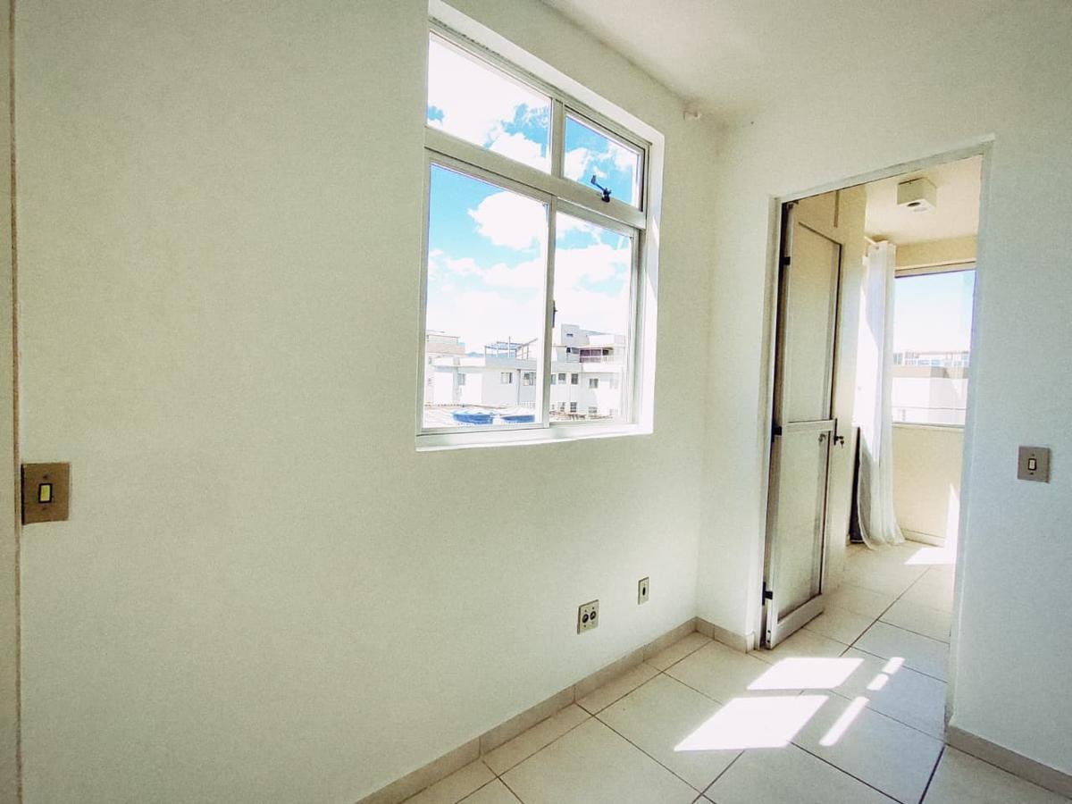 Apartamento, Sagrada Família, 3 Quartos, 1 Vaga, 1 Suíte