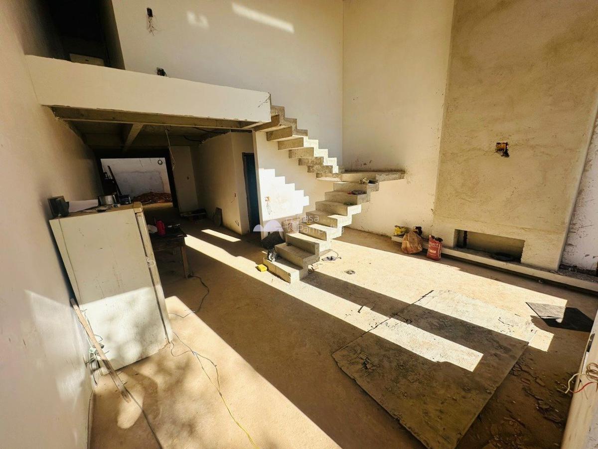 Casa, Planalto, 4 Quartos, 4 Vagas, 1 Suíte