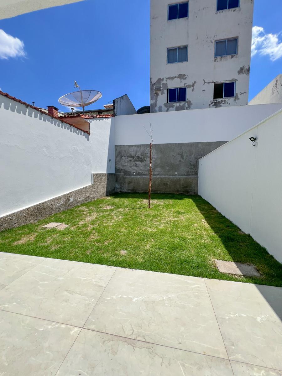 Casa, Planalto, 3 Quartos, 4 Vagas, 3 Suítes