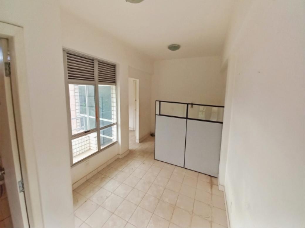 Sala, Santa Lúcia, 0 Quarto, 2 Vagas