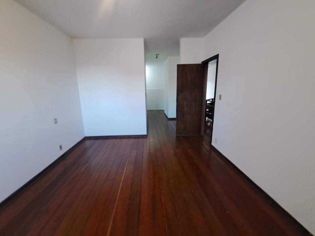 Casa, Nova Suíssa, 4 Quartos, 3 Vagas, 1 Suíte