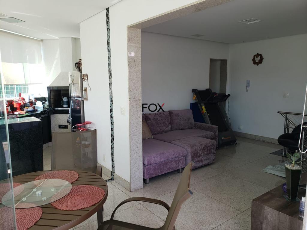 Cobertura, Sagrada Família, 4 Quartos, 5 Vagas, 2 Suítes