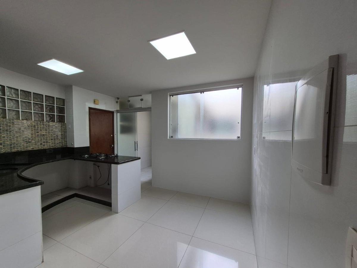 Apartamento, Sion, 3 Quartos, 2 Vagas, 1 Suíte