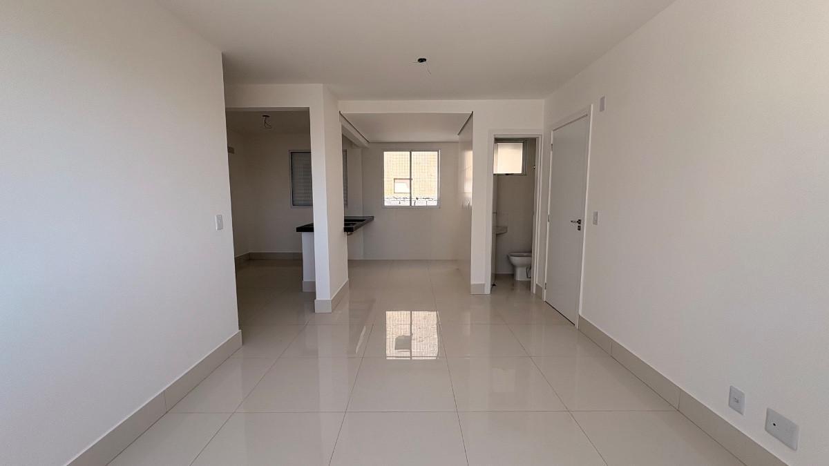 Apartamento, Vila Paris, 2 Quartos, 2 Vagas, 1 Suíte