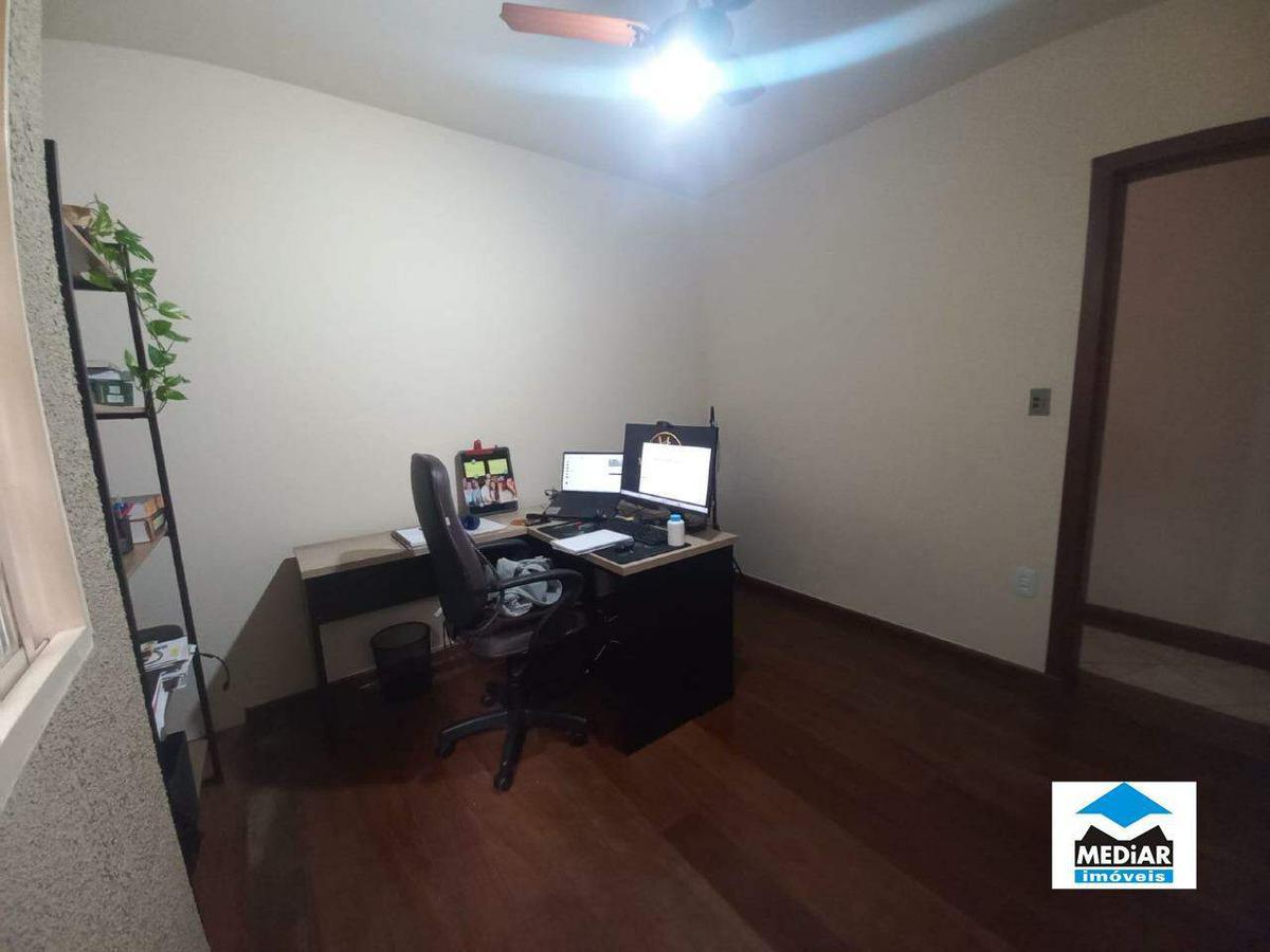 Casa, Jardim Atlântico, 4 Quartos, 2 Vagas, 1 Suíte